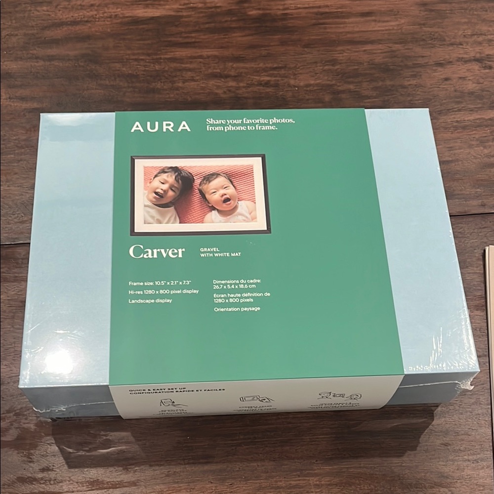 COPY - Aura Carver Digital Photo Frame - Green and Blue